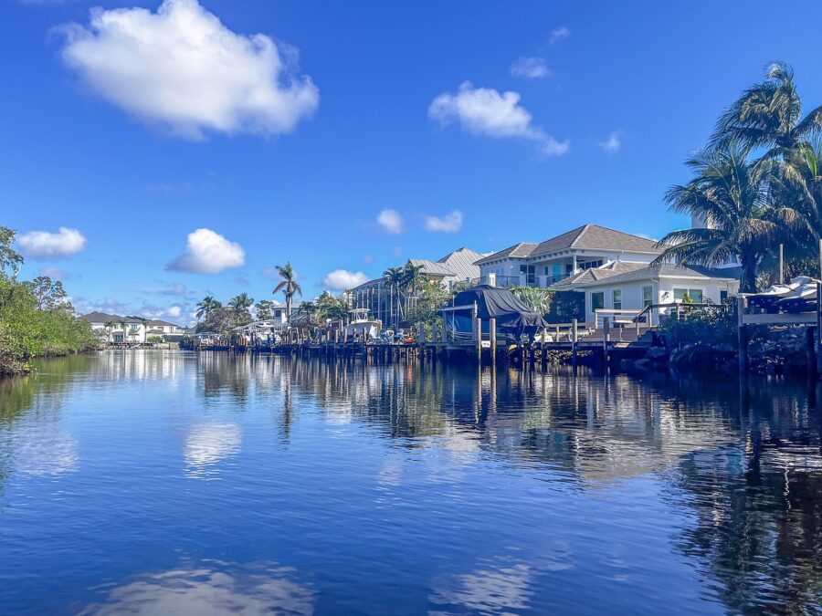 How Do Florida Locals View Community Growth?